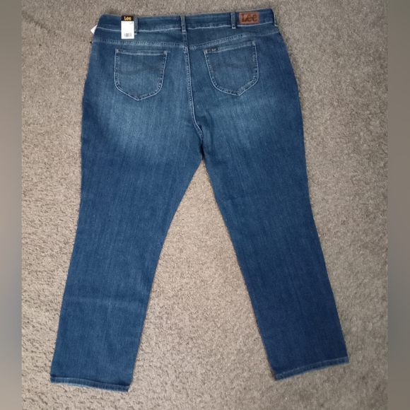 WOMEN PLUS SIZE JEANS SIZE 22W MEDIUM - Picture 3 of 13